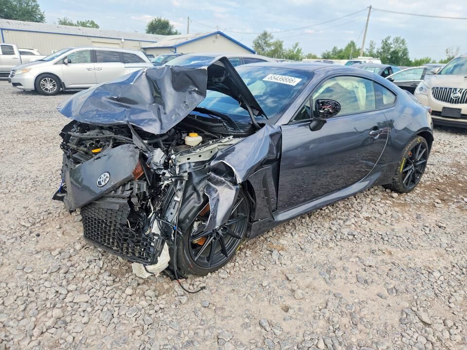 2024 TOYOTA GR86