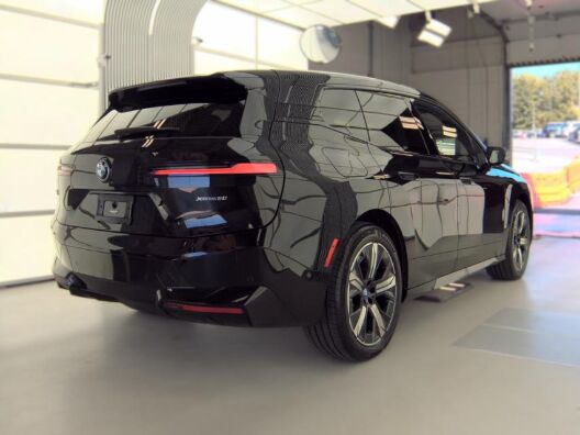 2024 BMW iX