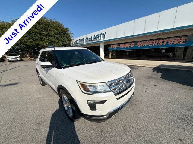 2018 FORD Explorer