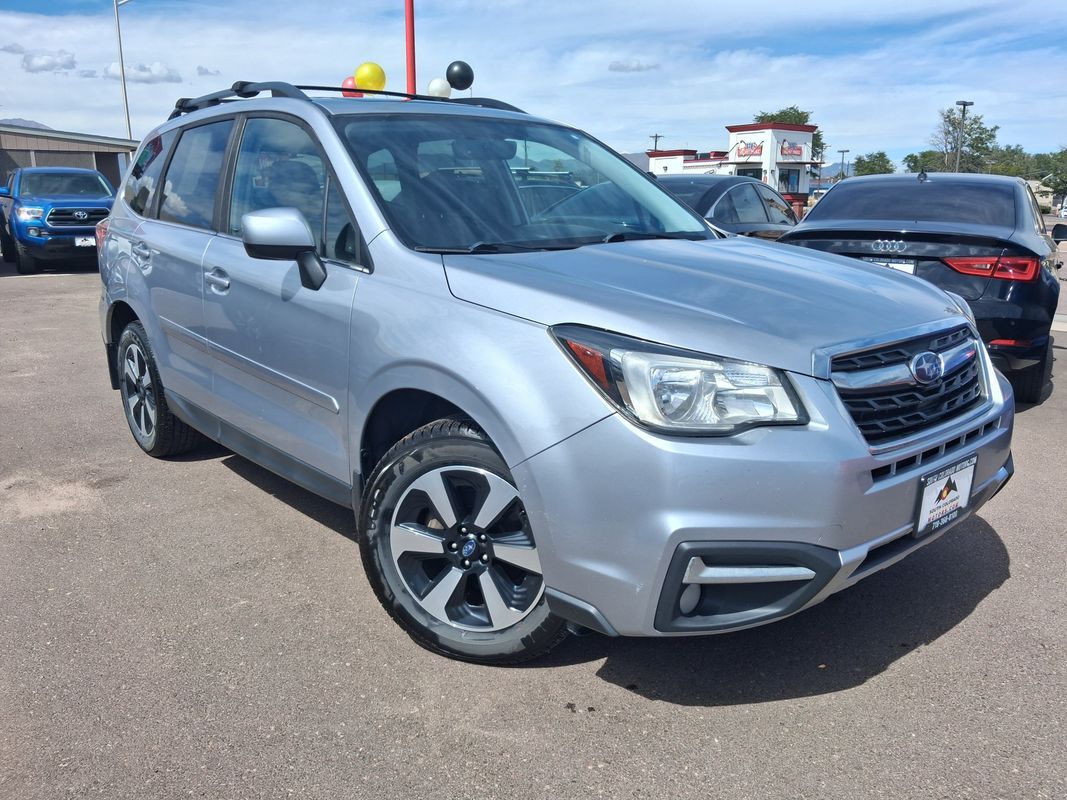 2017 SUBARU Forester