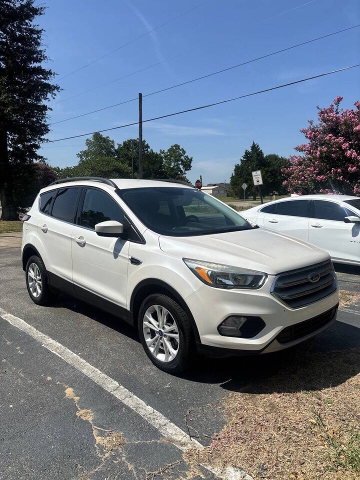 2018 FORD Escape