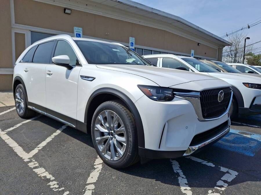 2026 MAZDA CX-90
