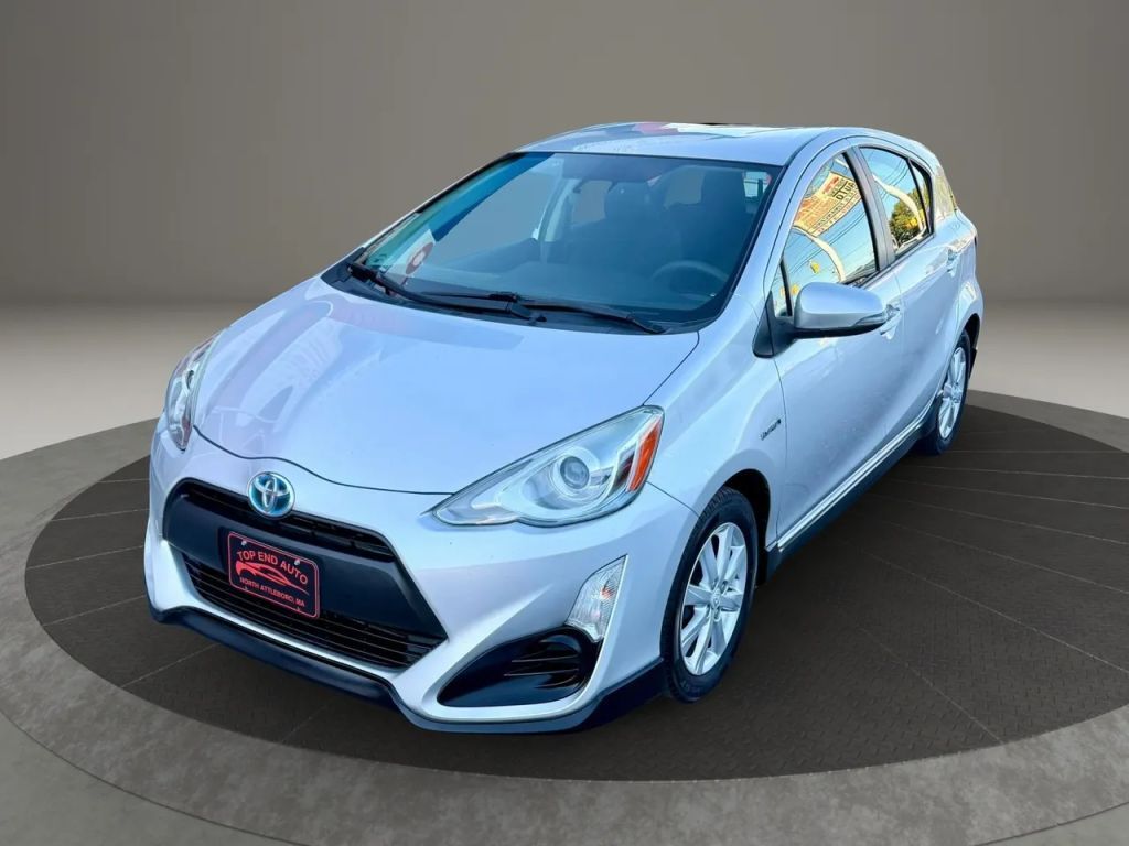 2017 TOYOTA Prius