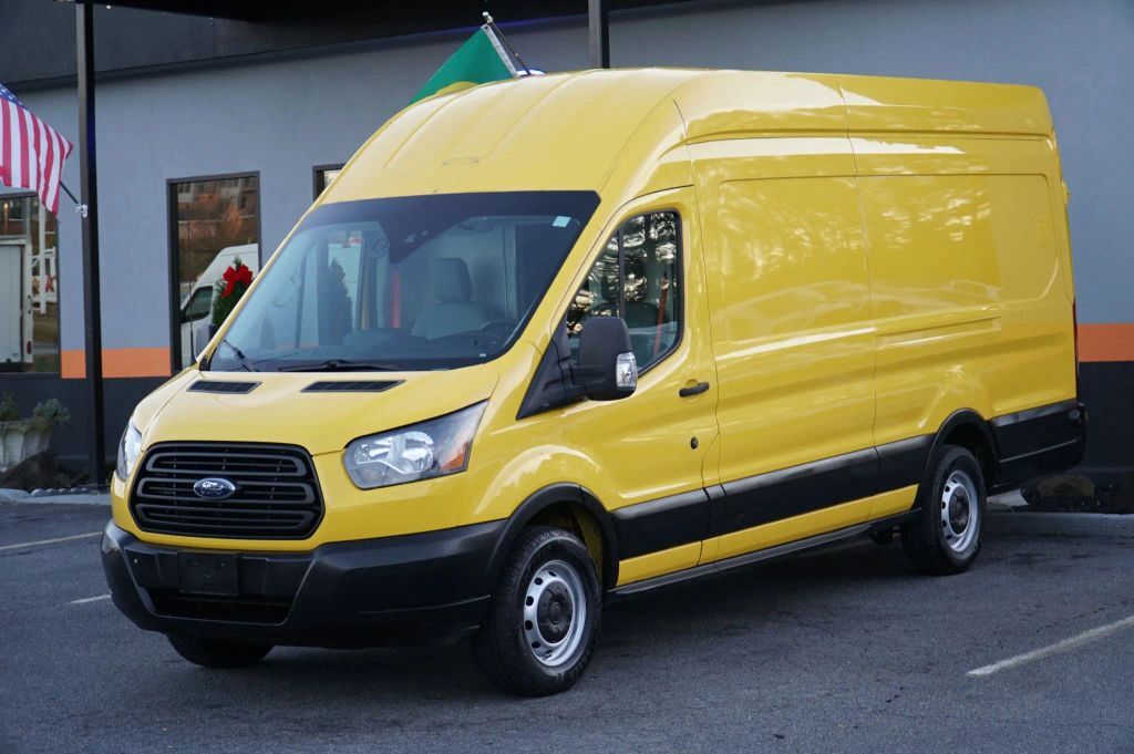 2019 FORD Transit