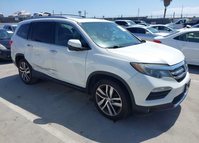2016 HONDA Pilot