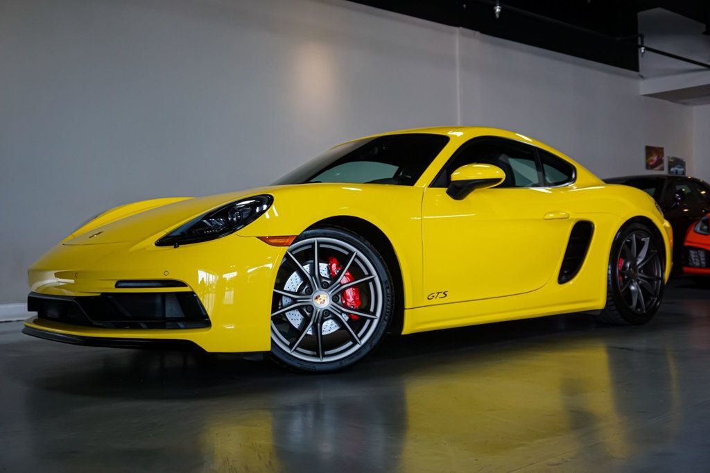 2019 PORSCHE 718