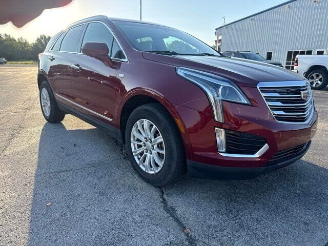 2017 CADILLAC XT5