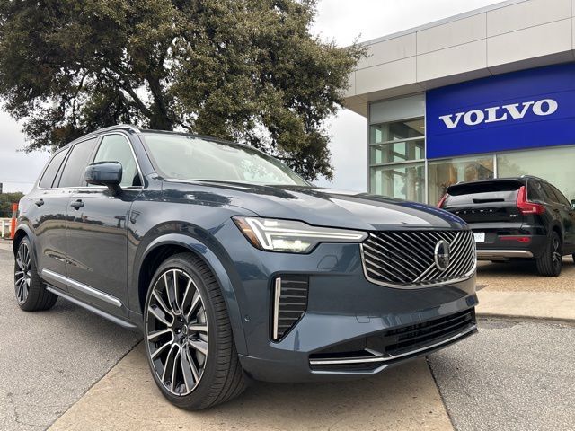 2025 VOLVO XC90