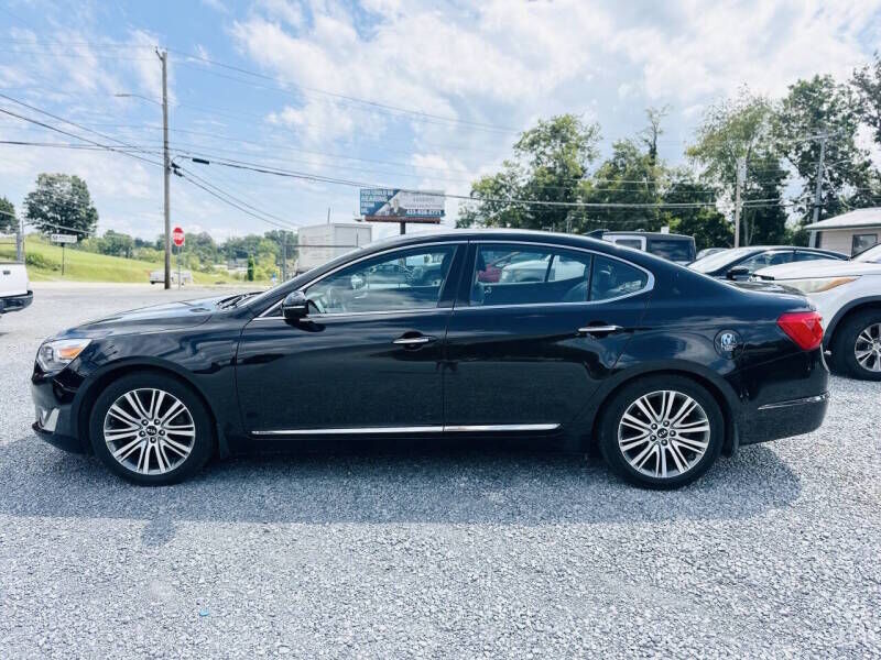 2016 KIA Cadenza