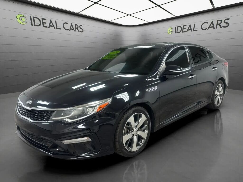 2019 KIA Optima