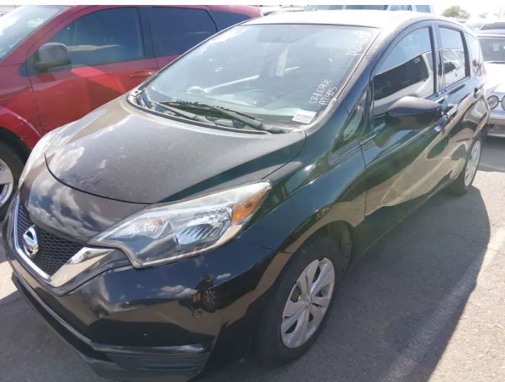 2017 NISSAN Versa