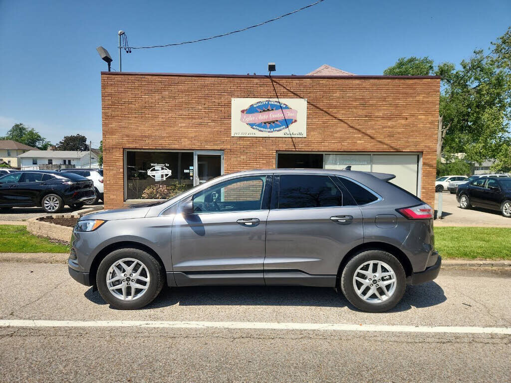 2024 FORD Edge