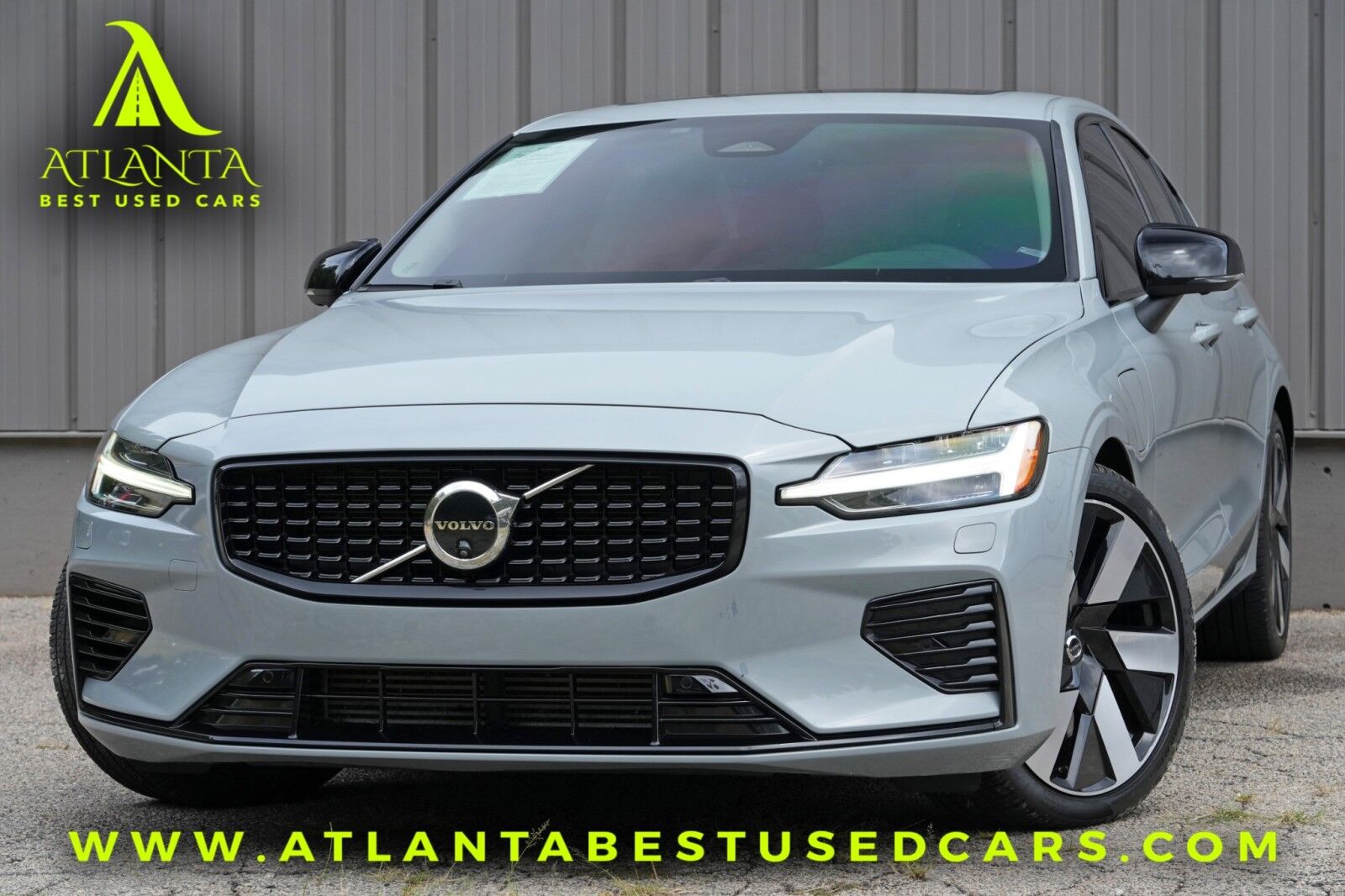 2024 VOLVO S60