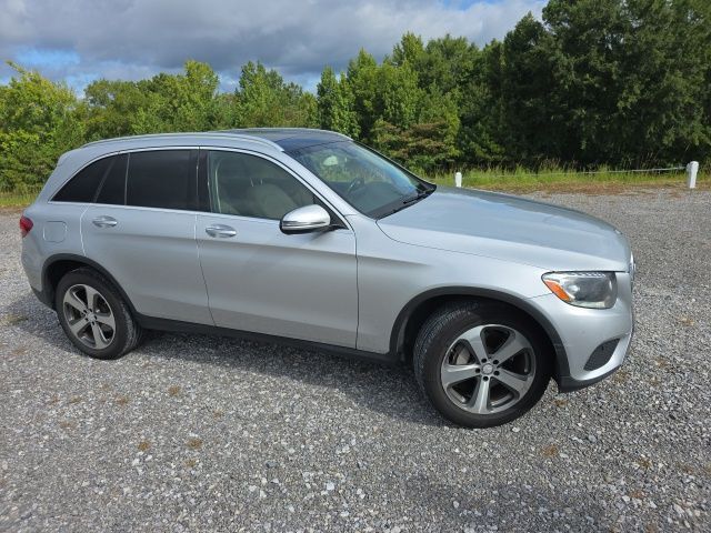 2017 Mercedes-Benz GLC-Class