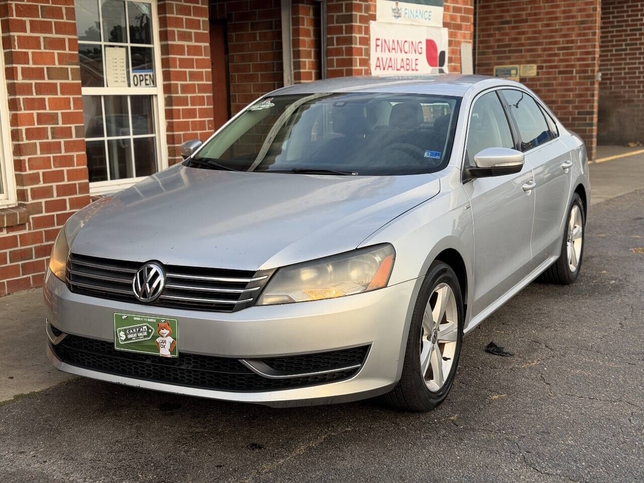 2014 VOLKSWAGEN Passat