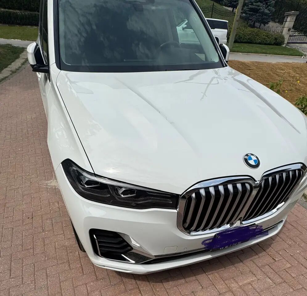 2021 BMW X7