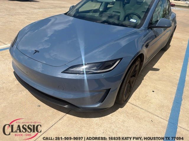 2026 TESLA Model 3