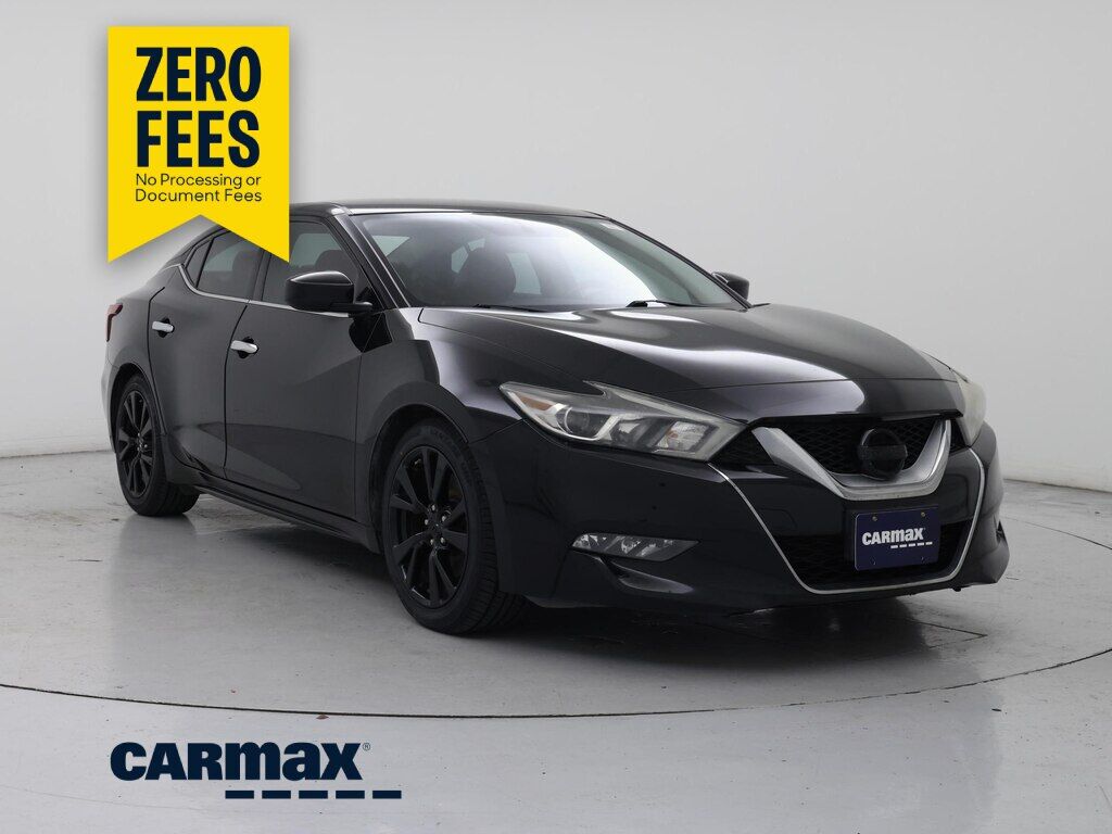 2017 NISSAN Maxima