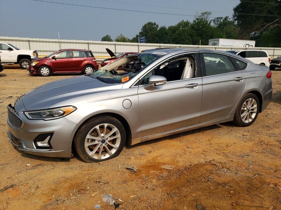 2020 FORD Fusion