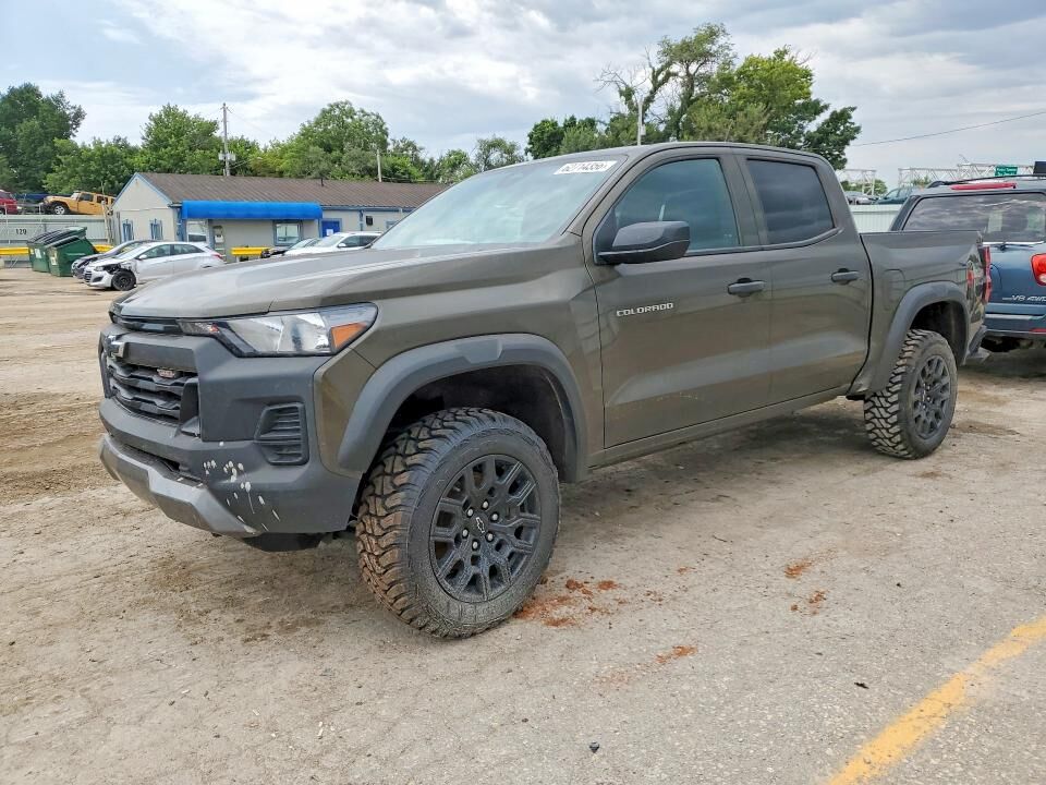 2024 CHEVROLET Silverado
