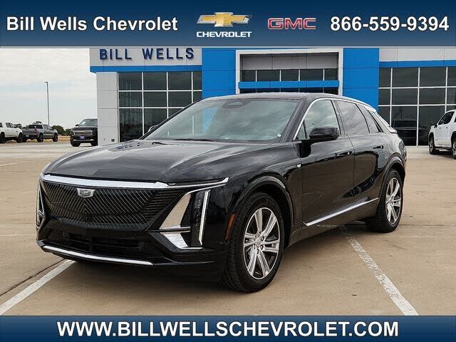 2024 CADILLAC Lyriq