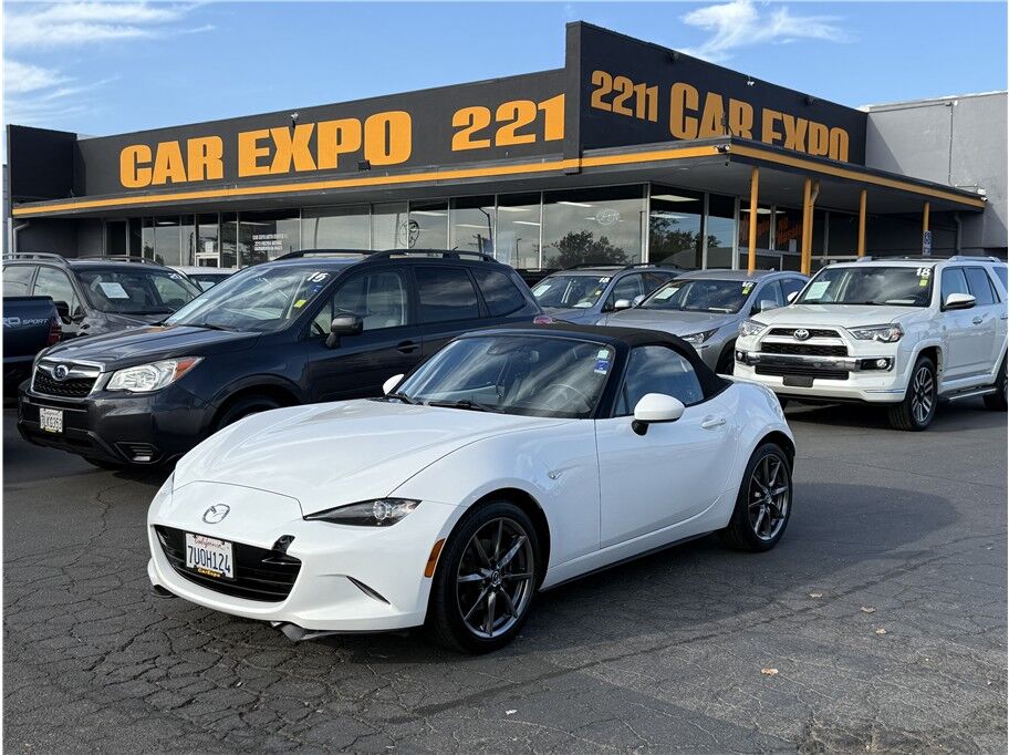 2017 MAZDA MX-5