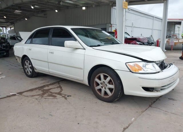 2003 TOYOTA Avalon
