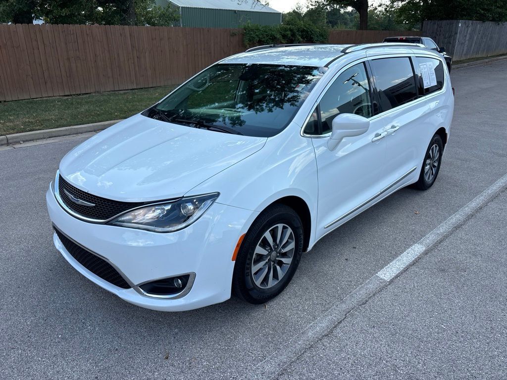 2020 CHRYSLER Pacifica