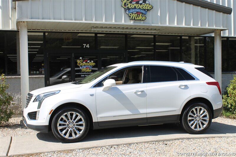 2017 CADILLAC XT5