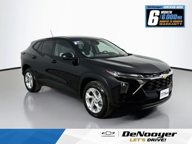 2025 CHEVROLET Trax