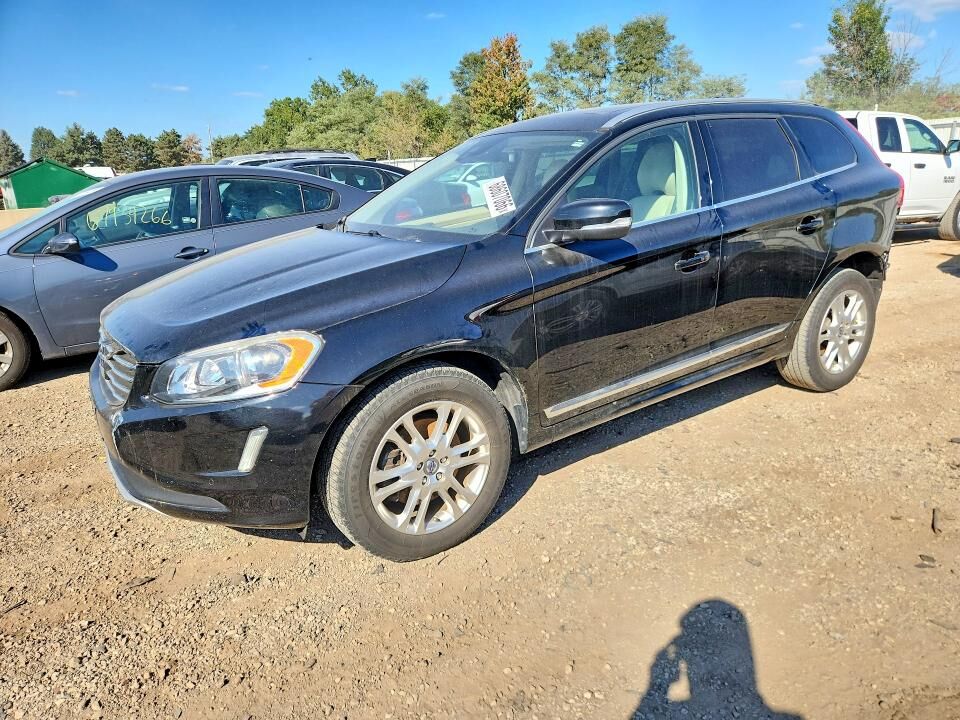 2015 VOLVO XC60