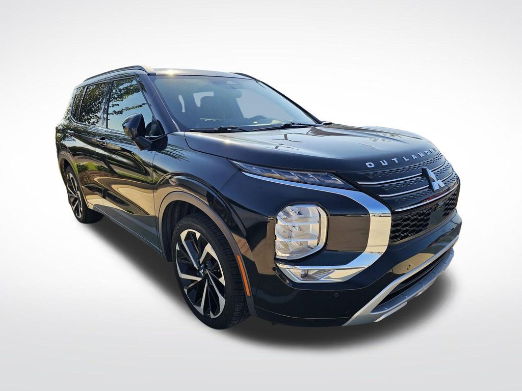 2022 MITSUBISHI Outlander