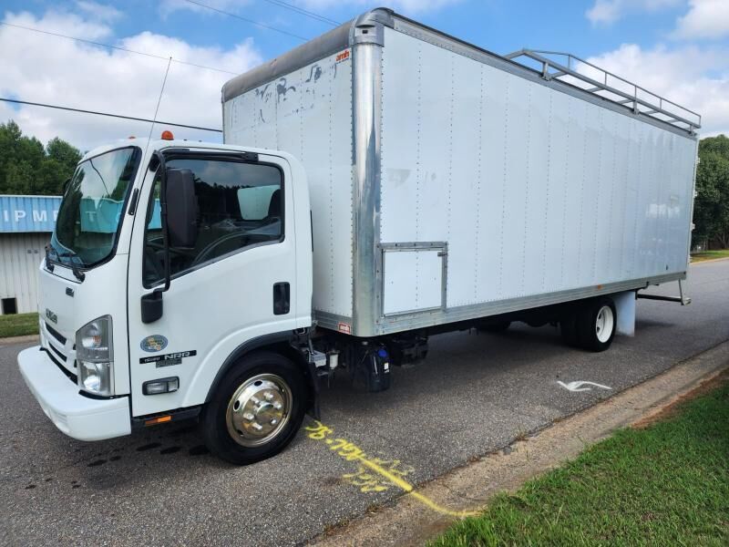 2018 ISUZU NQR/NRR