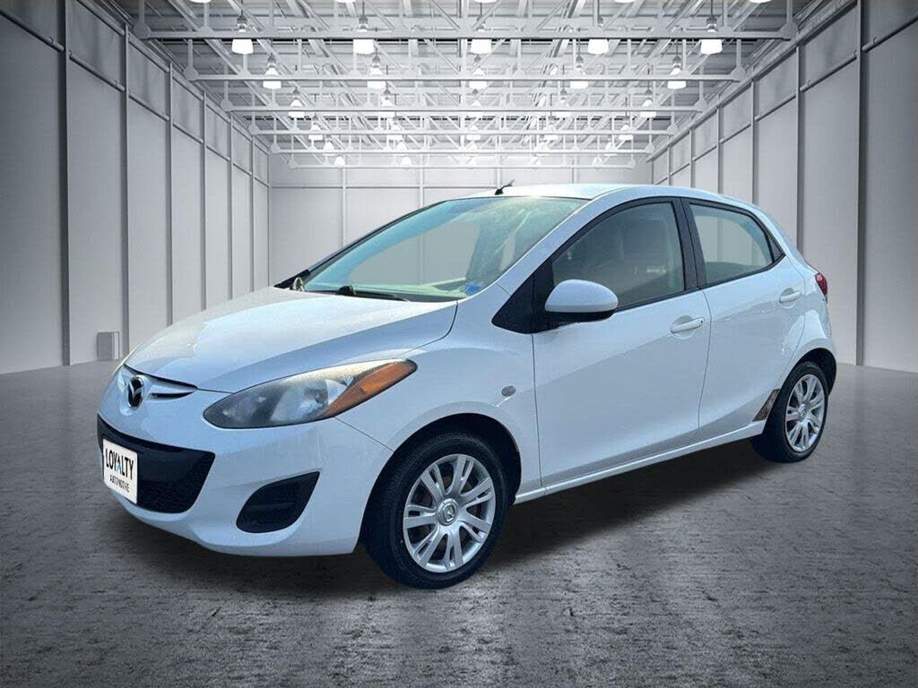 2014 MAZDA Mazda2