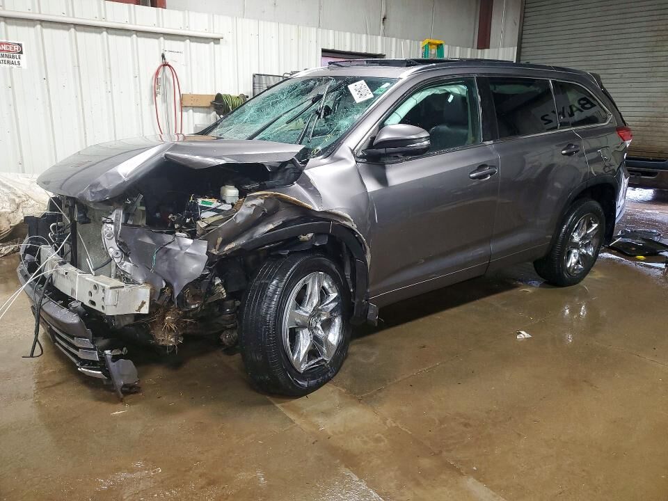 2018 TOYOTA Highlander