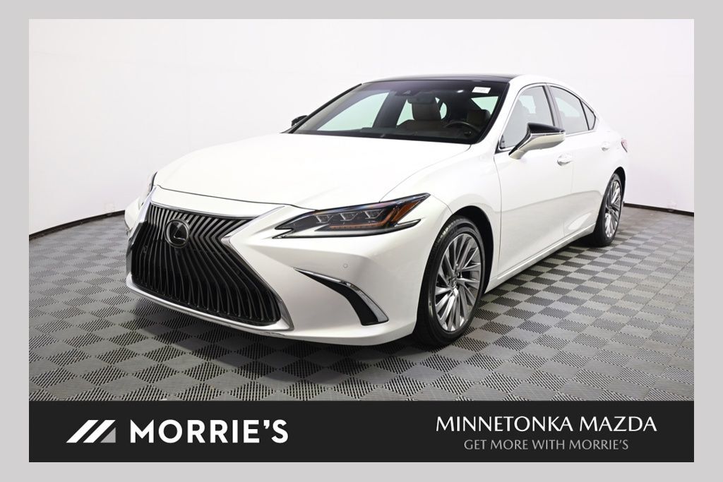 2020 LEXUS ES