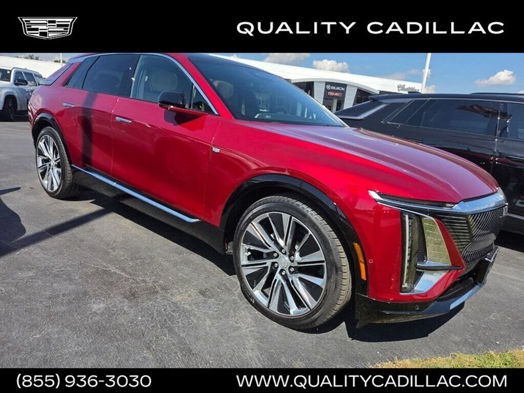 2024 CADILLAC Lyriq