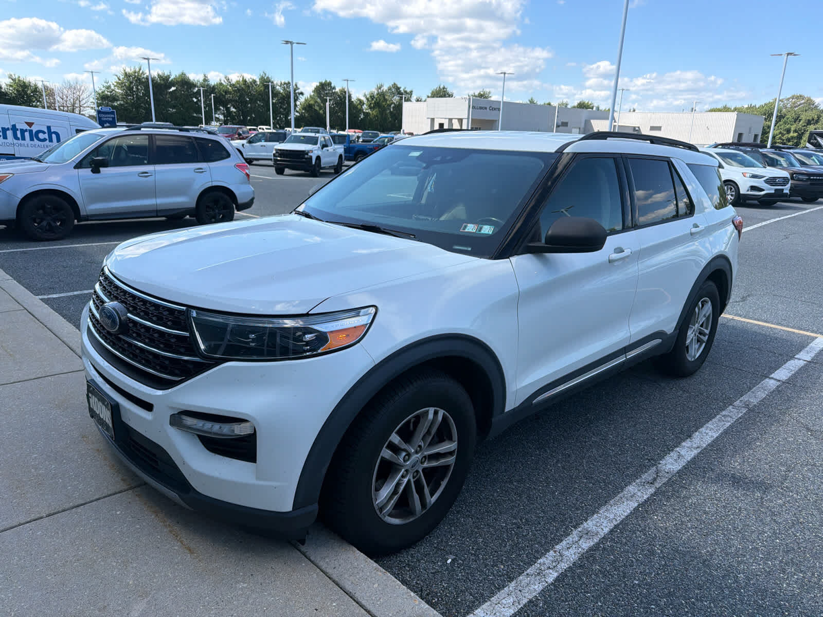 2020 FORD Explorer