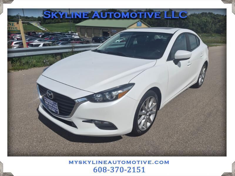 2017 MAZDA Mazda3