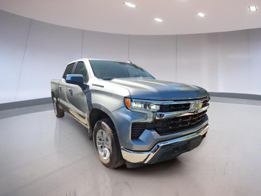 2025 CHEVROLET Silverado