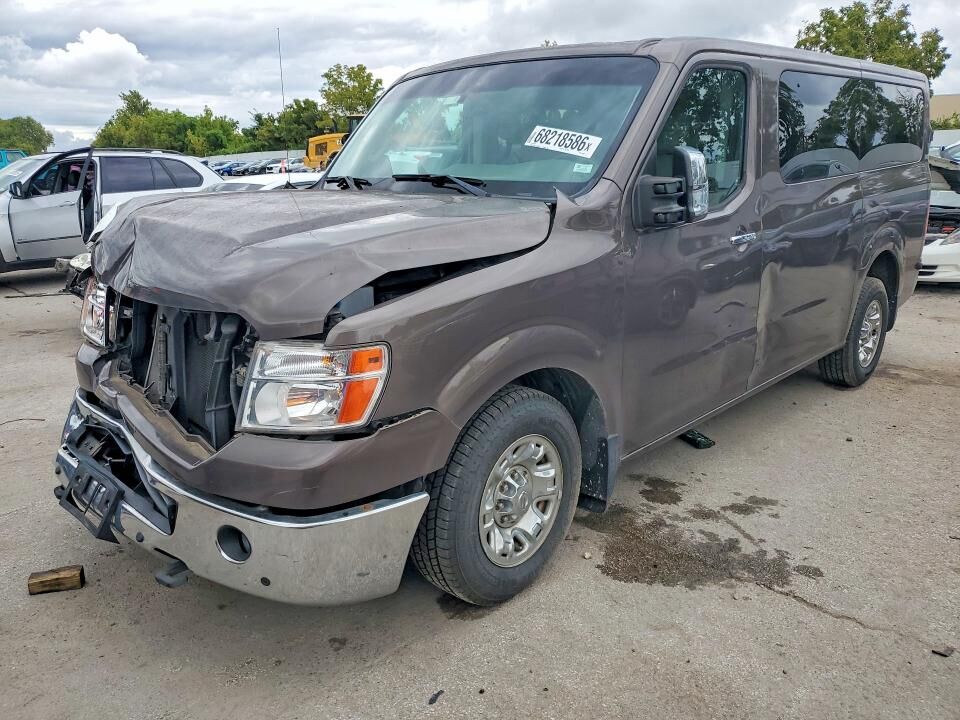 2013 NISSAN NV