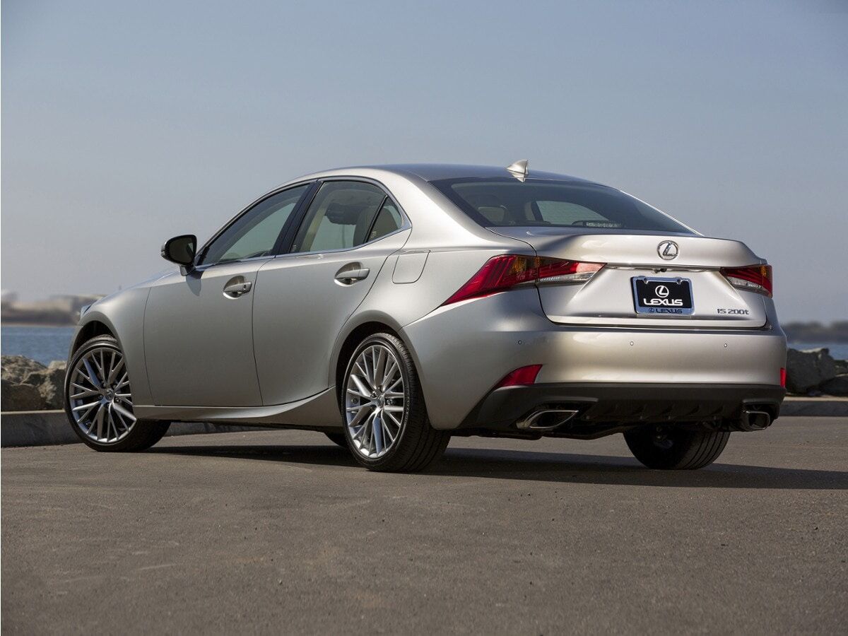 2020 LEXUS IS