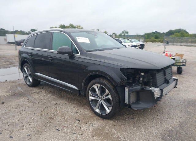2021 AUDI Q7