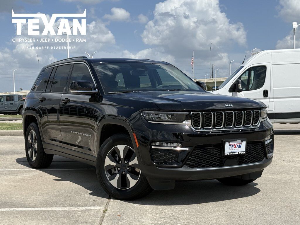 2022 JEEP Grand Cherokee