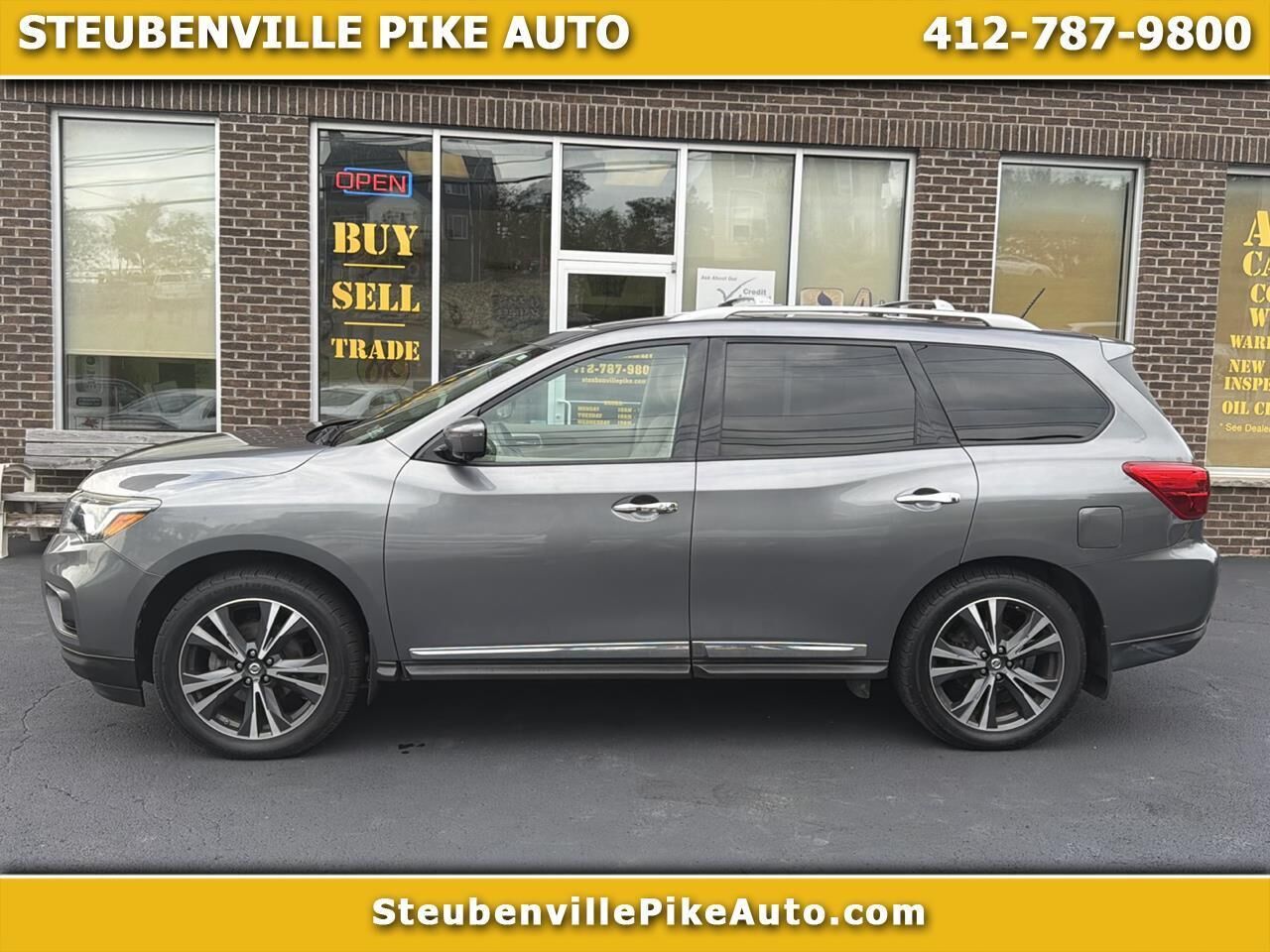 2017 NISSAN Pathfinder
