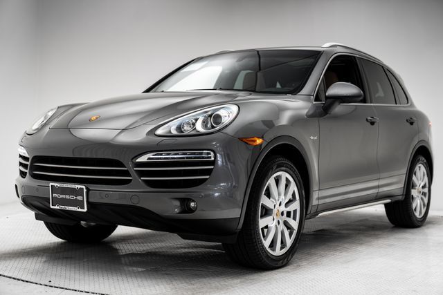 2014 PORSCHE Cayenne