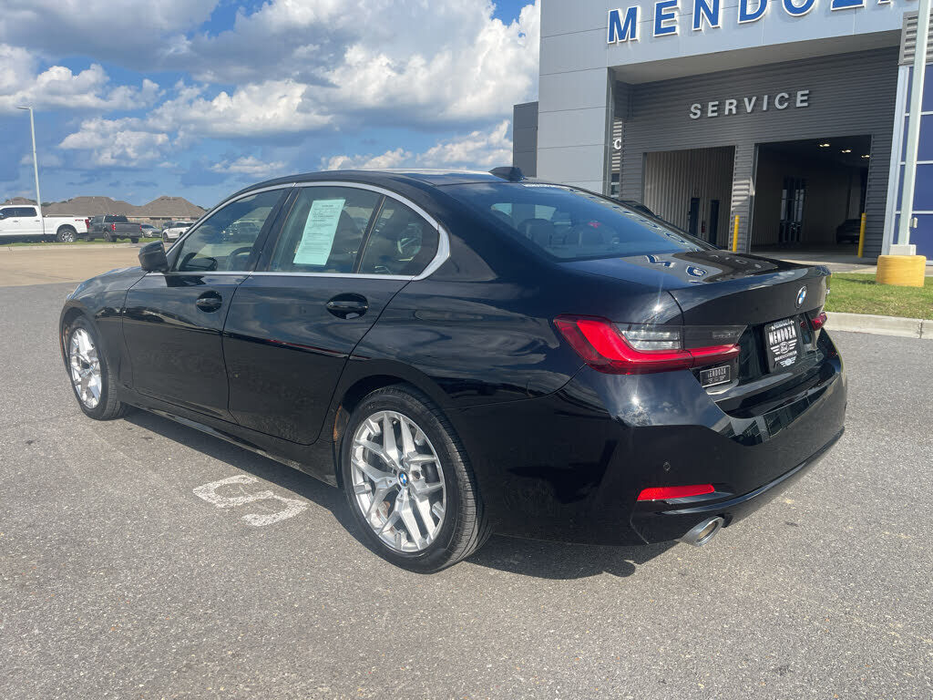 2026 BMW 330i