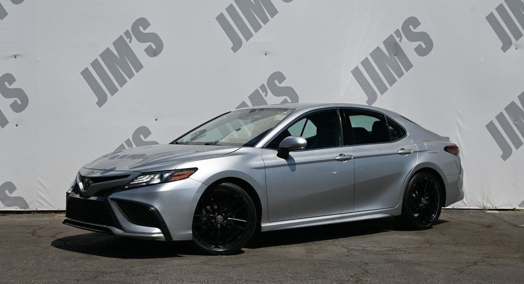 2024 TOYOTA Camry