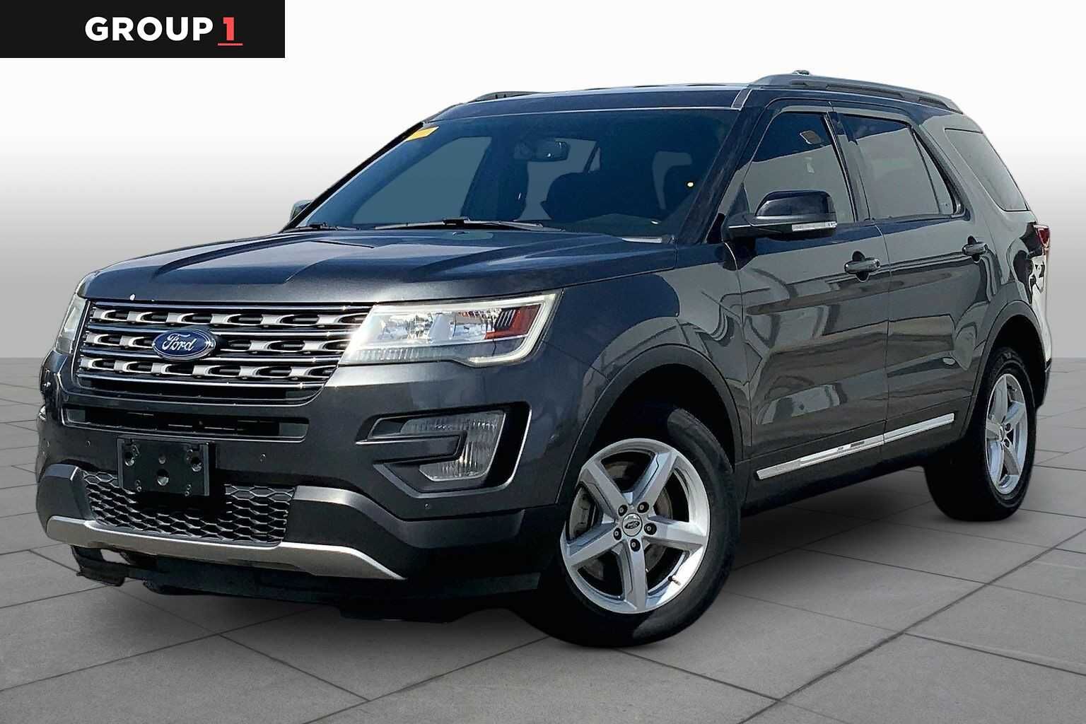 2017 FORD Explorer