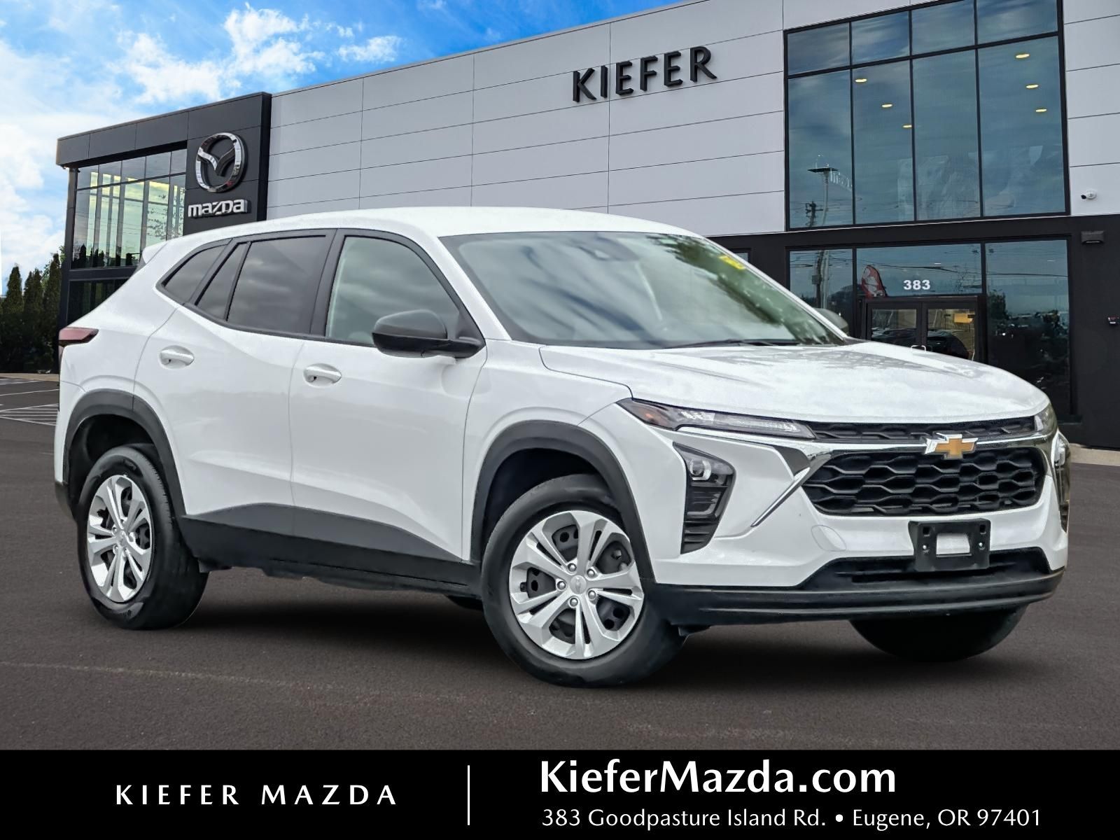 2025 CHEVROLET Trax